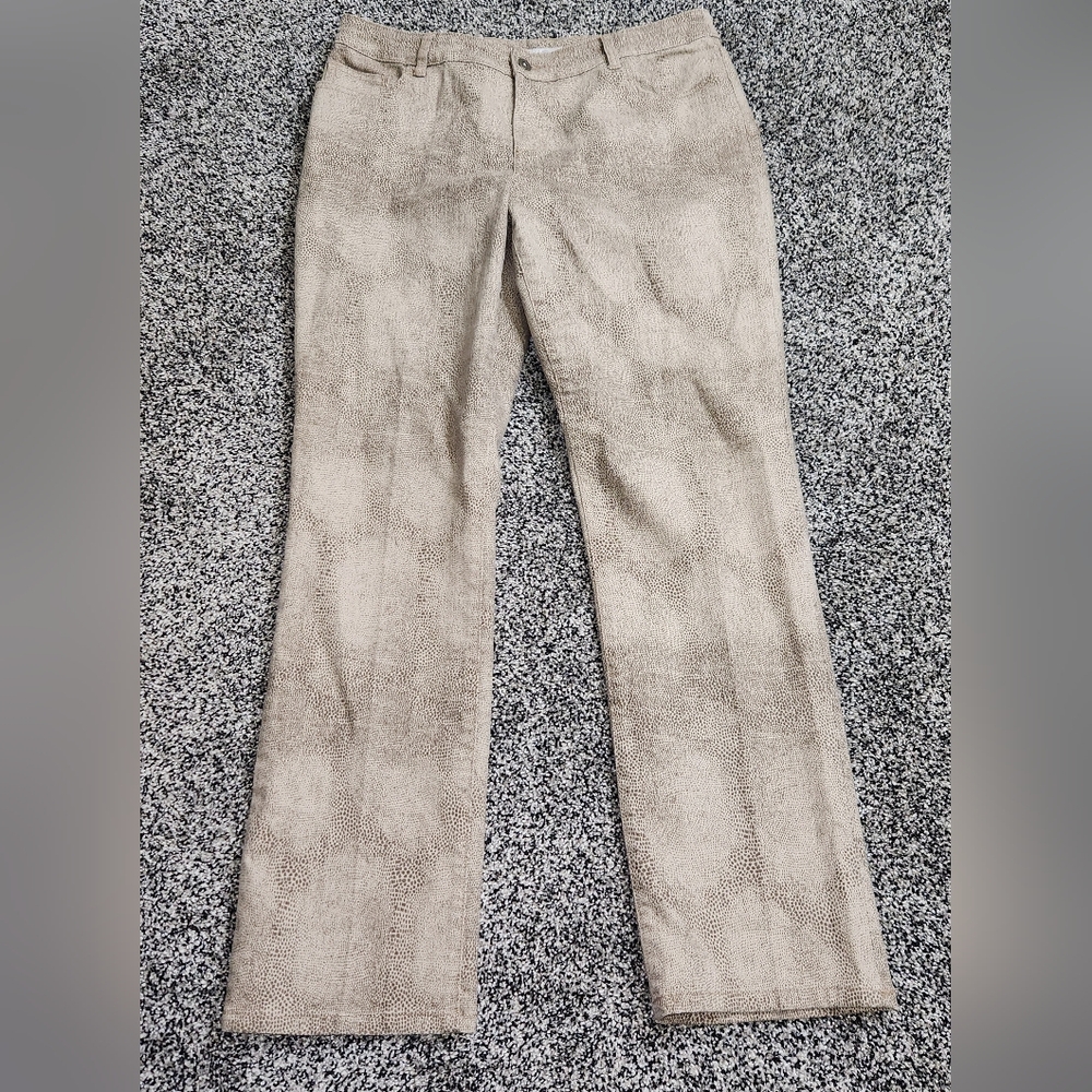 chicos platinum Women's jeans Snakeskin Tan Size‎ 2 Us Size L, 12, Animal Print